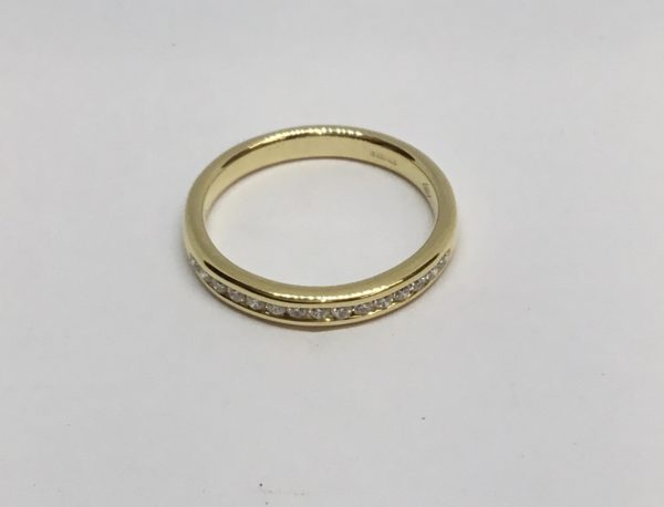 18ct Gold Diamond 15 Stone Eternity Style Ring - Image 3