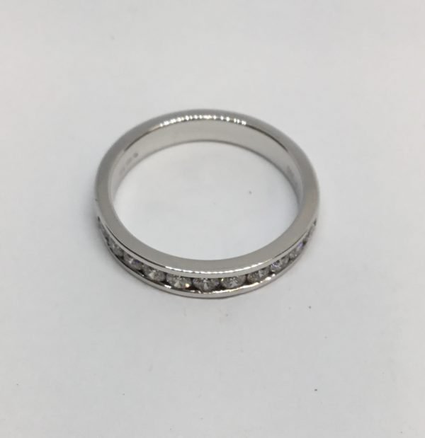 Platinum Diamond 11 Stone Eternity Ring - Image 3