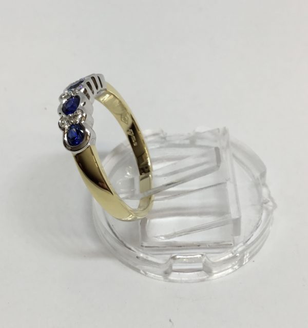 18ct Sapphire & Diamond 10 Stone Eternity Style Ring - Image 3