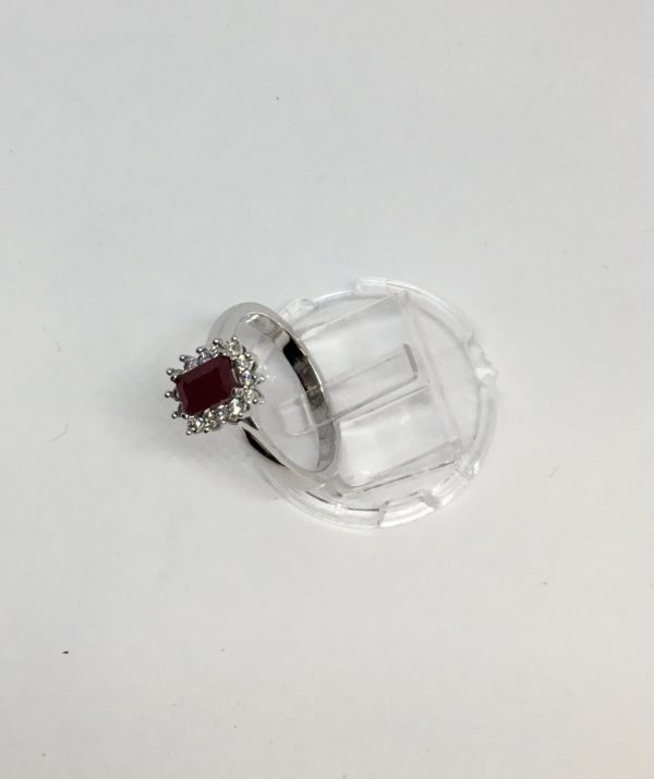9ct Ruby & Diamond Cluster Ring - Image 2