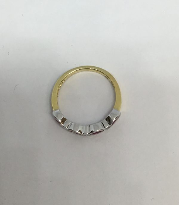 18ct Ruby & Diamond 7 Stone Eternity Style Ring - Image 3