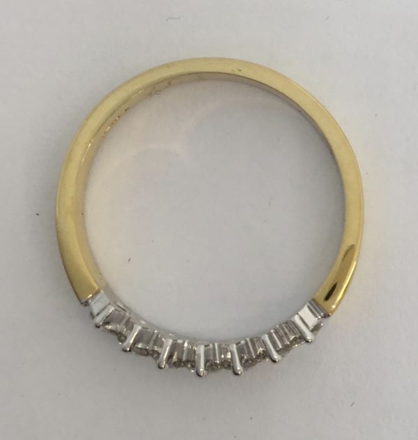 18ct Yellow & White Diamond 7 Stone Eternity Style Ring - Image 2