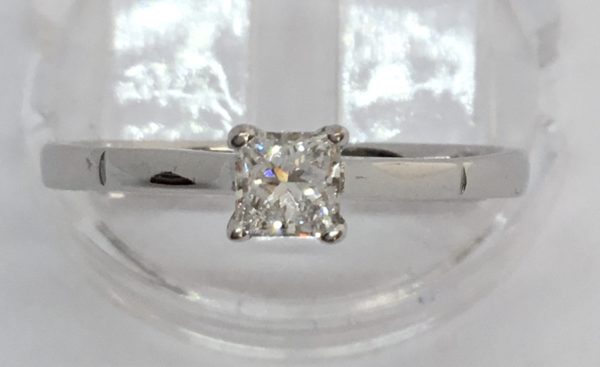 18ct Gold Princess Cut Diamond Solitaire Ring 0.25ct