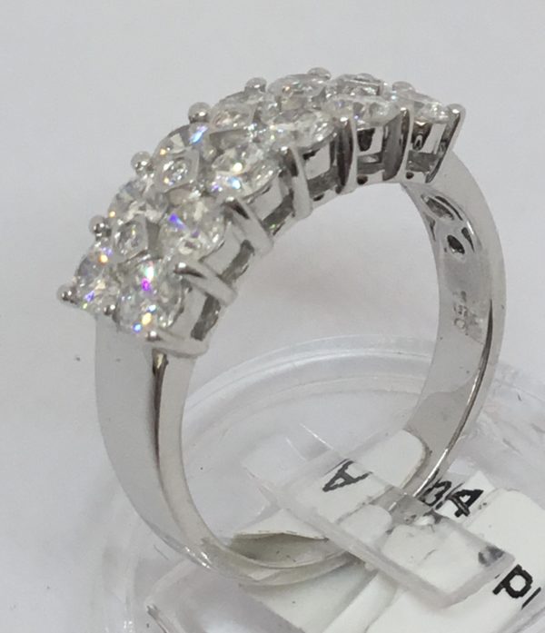 18ct Gold 3 Row Diamond Ring 1.50ct - Image 2