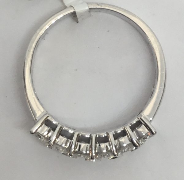 18ct Gold 3 Row Diamond Ring 1.50ct - Image 3
