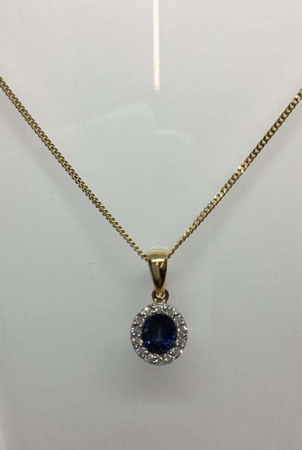 18ct Gold Sapphire & Diamond Cluster Pendant