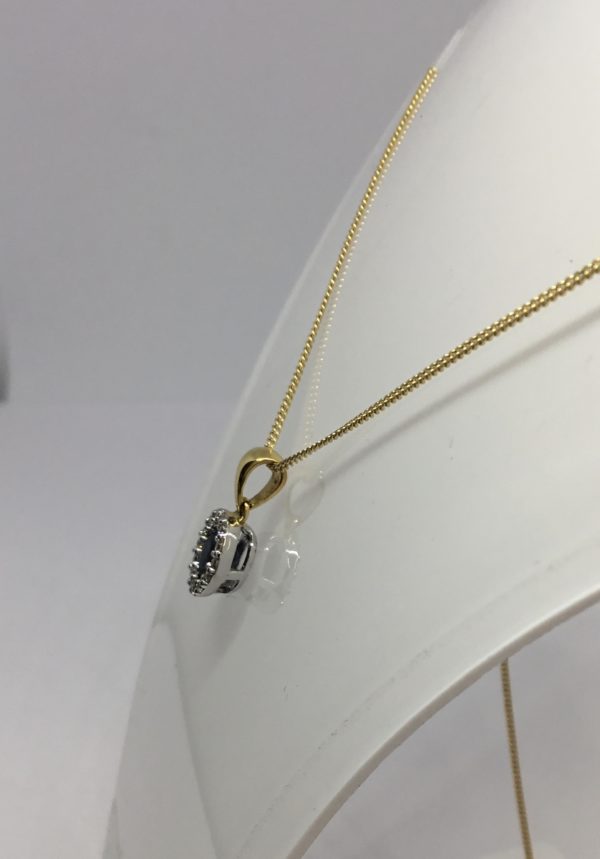 18ct Gold Sapphire & Diamond Cluster Pendant - Image 2