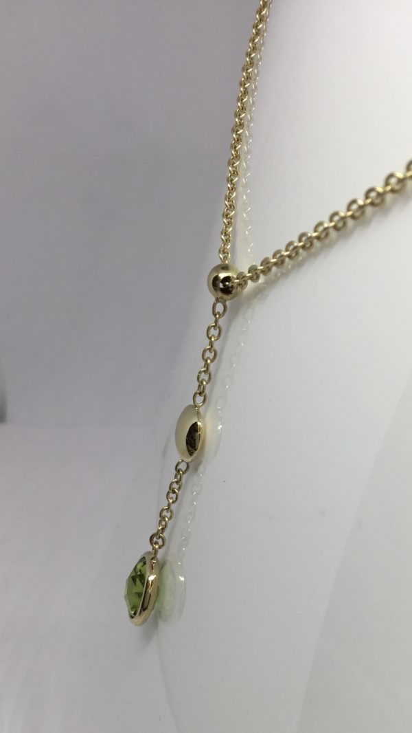9ct Yellow Gold Drop Peridot Pendant - Image 3