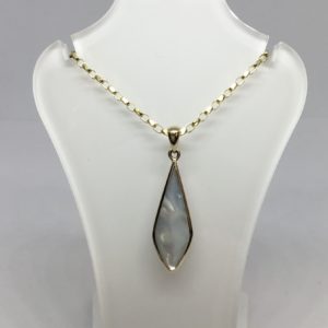 Handmade 9ct Black & White Mother of Pearl Reversible Pendant