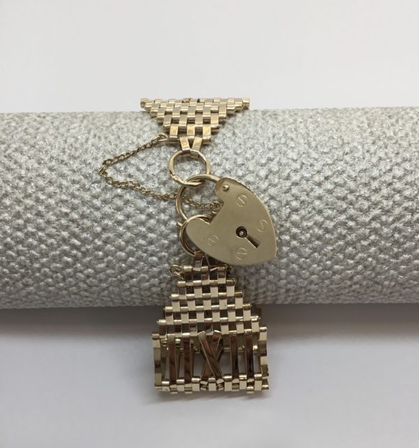 Pre Owned 9ct Yellow Gold 8 Row Gate Bracelet
