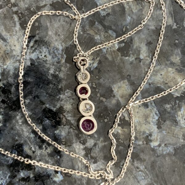 18ct White Gold Ruby & Diamond Drop Pendant - Image 3