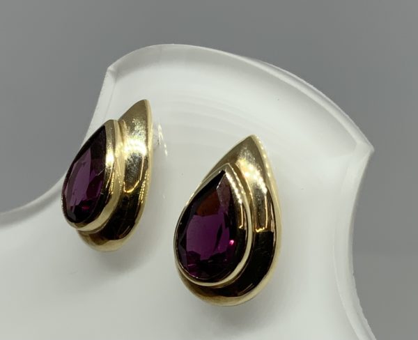 9ct Handmade Yellow Gold Rhodolite Garnet Stud Earrings - Image 3