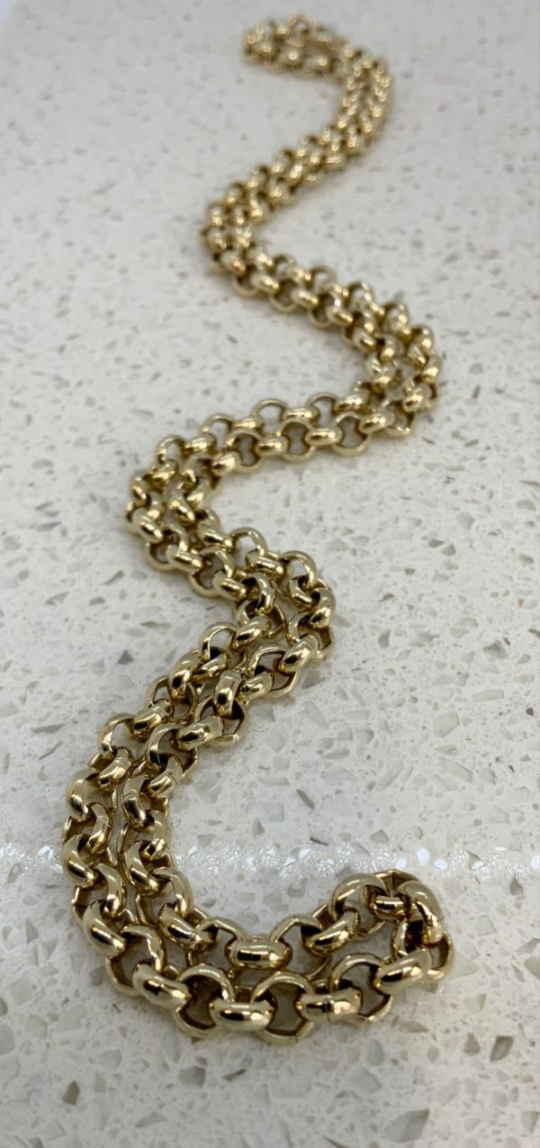 Pre Owned 9ct gold 22inch Belcher Chain - Image 2
