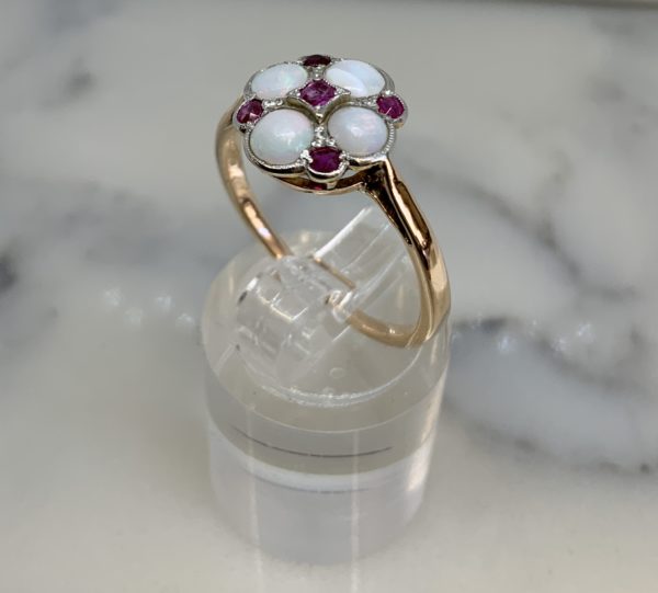 Pre-Owned Gold Opal & Ruby Cluster Ring - Image 4