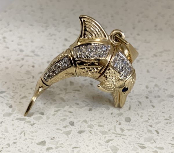 9ct Yellow Gold Dolphin Charm / Pendant