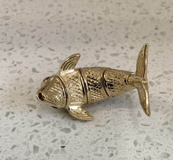 9ct Yellow Gold Dolphin Charm / Pendant - Image 2