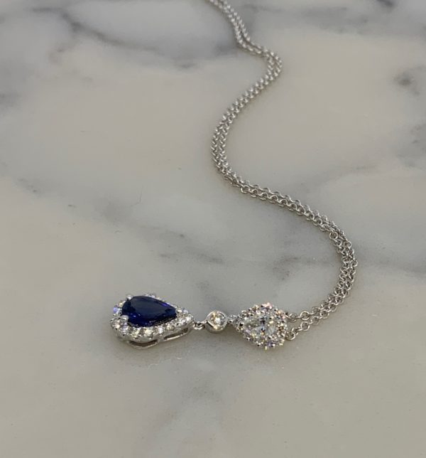 18ct White Gold Stunning Sapphire and Diamond Pendant - Image 2