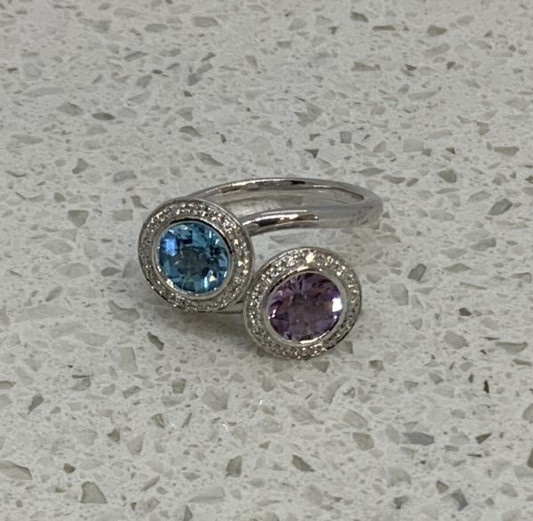 18ct White gold Blue Topaz Amethyst & Diamond Dress Ring - Image 2