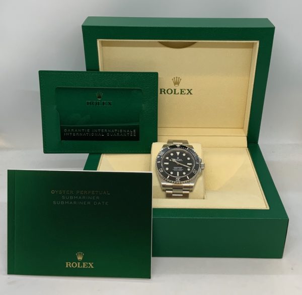 Rolex 124060 in box