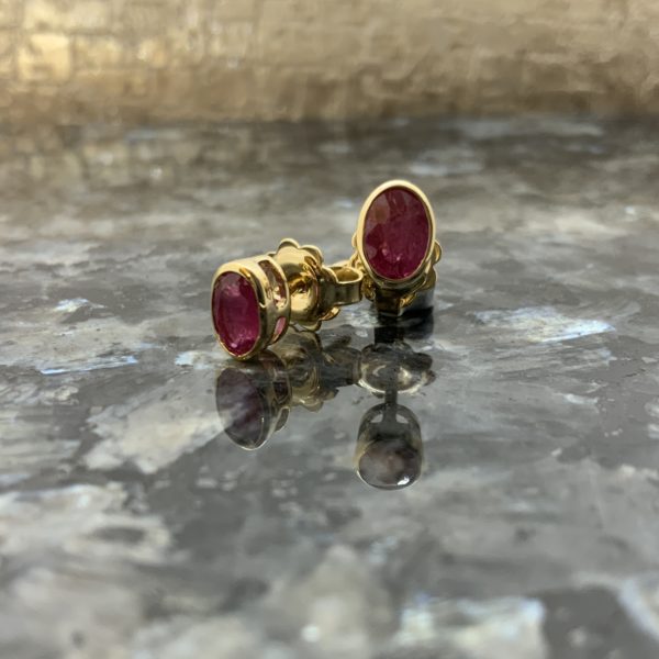 9ct Yellow Gold Oval Ruby Rubover Studs