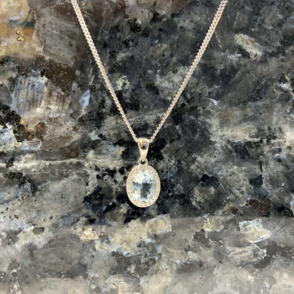 9ct White Gold Oval Aquamarine & Diamond Pendant