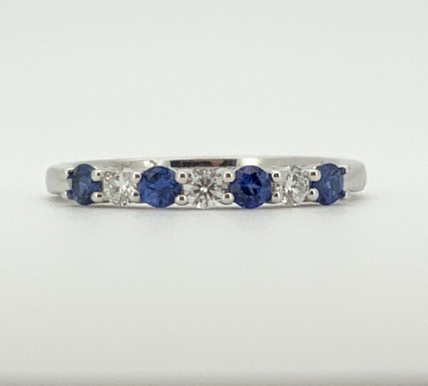 18ct White Gold Sapphire & Diamond Eternity Ring - Image 2