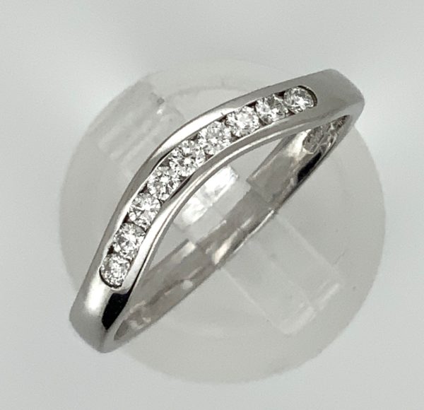 18ct Diamond 9 Stone Wishbone Eternity Ring
