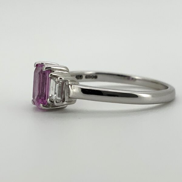 18ct White Gold Emerald Cut Pink Sapphire & Diamond  Ring - Image 5