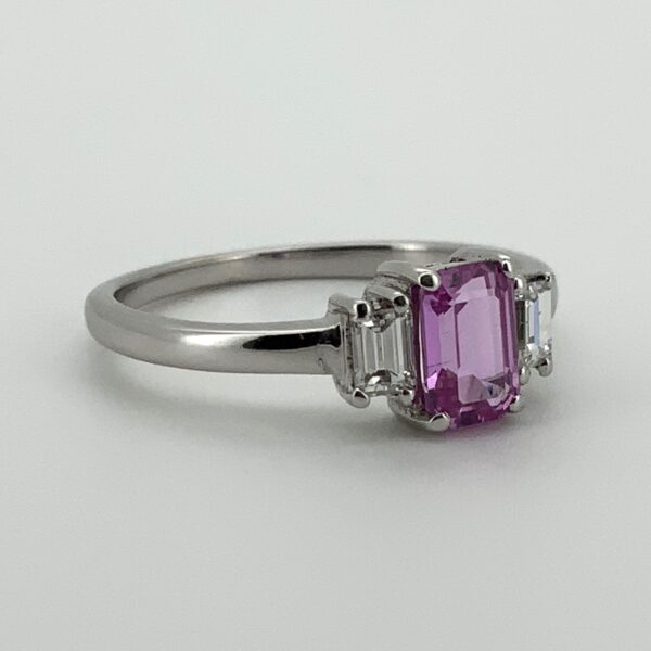 18ct White Gold Emerald Cut Pink Sapphire & Diamond  Ring - Image 4