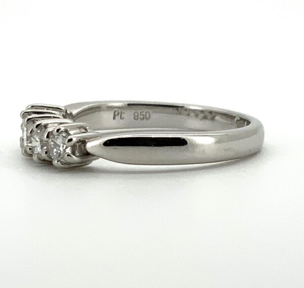 Platinum 5 Diamond Ring 0.45ct - Image 5