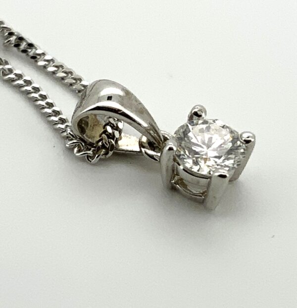 9ct White Gold Diamond Pendant 0.23ct