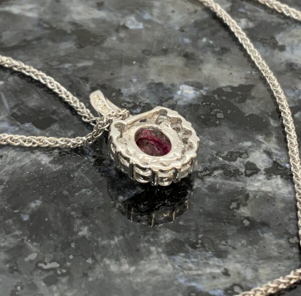 18ct White Gold Ruby & Diamond Cluster Pendant - Image 3