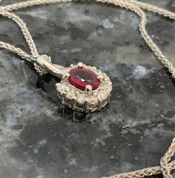 18ct White Gold Ruby & Diamond Cluster Pendant - Image 2