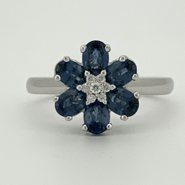9ct Sapphire & Diamond Daisy Cluster Ring - Image 5