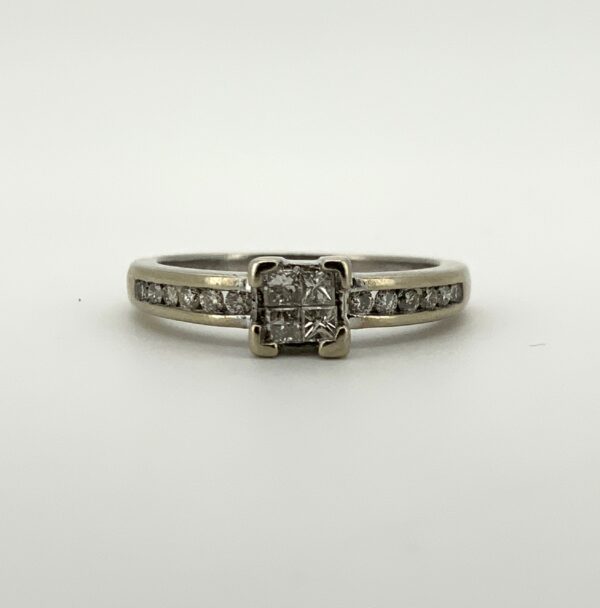 Pre Owned 9ct White Gold Quad Diamond Ring - Image 2