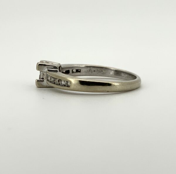 Pre Owned 9ct White Gold Quad Diamond Ring - Image 3