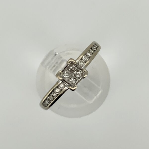 Pre Owned 9ct White Gold Quad Diamond Ring