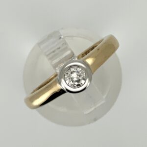 Pre Owned 9ct Two Colour Gold Rub Over Diamond Ring 0.15ct