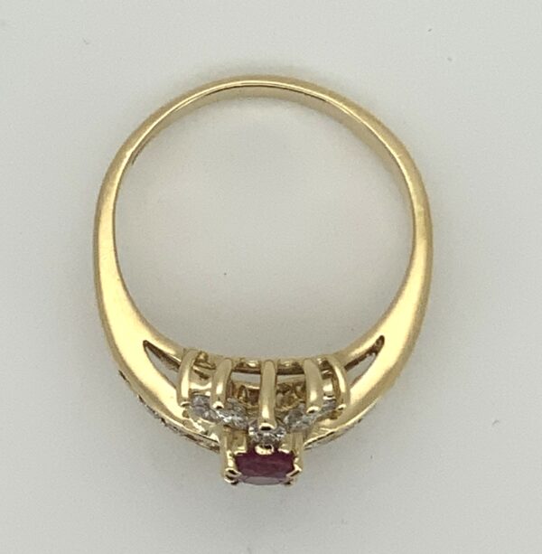 Pre Owned 18ct Claw Set Ruby & Diamond Cluster Ring - Image 2