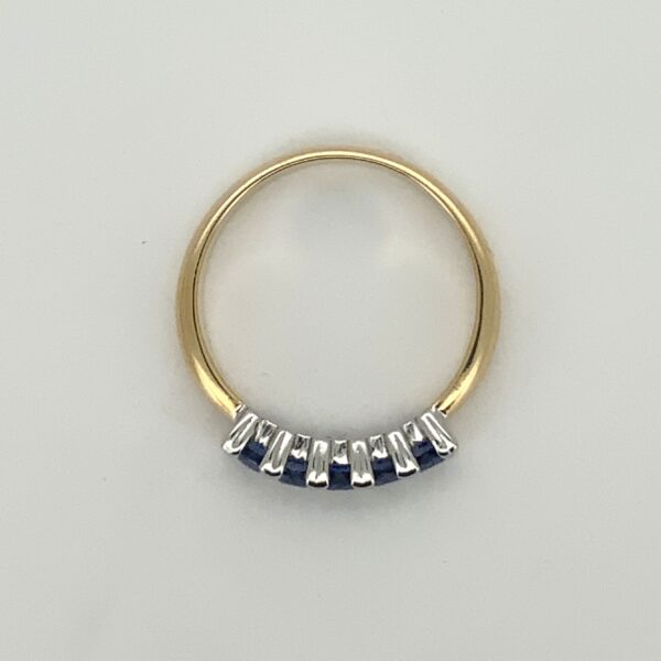Pre Owned 18ct 2 Colour 5 Sapphire Ring - Image 5