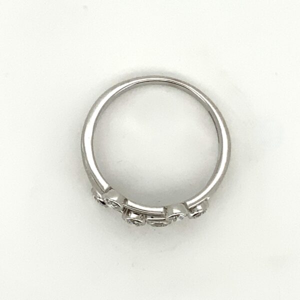 18ct White Gold Diamond Rub Over Scatter Ring 0.45ct - Image 6